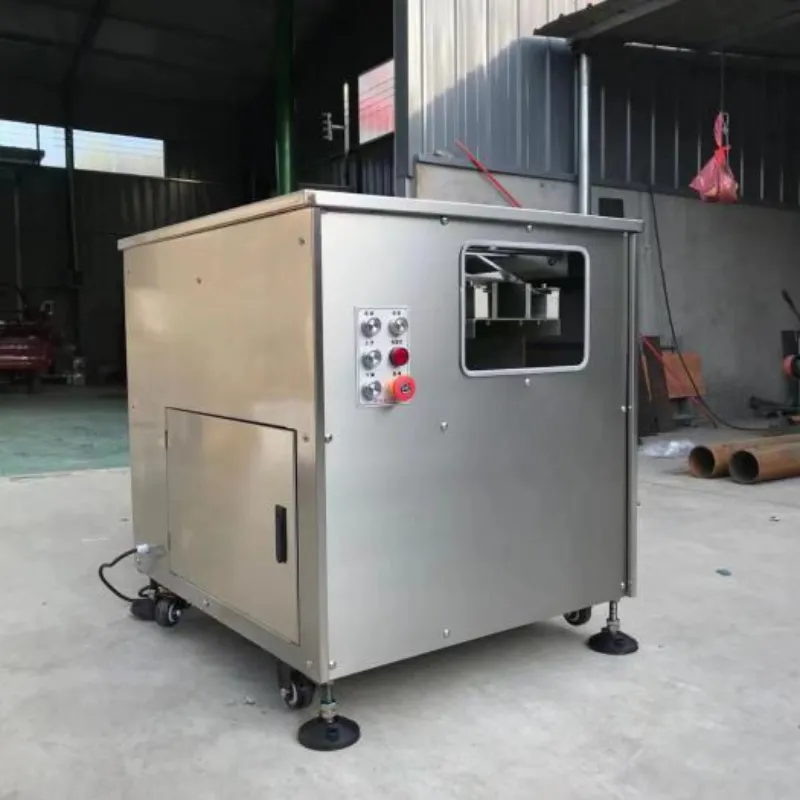 Fish slicing machine