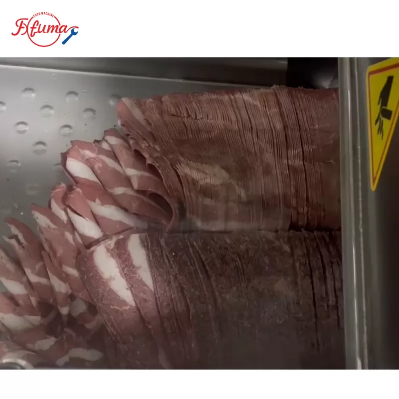 sliced bacon meat