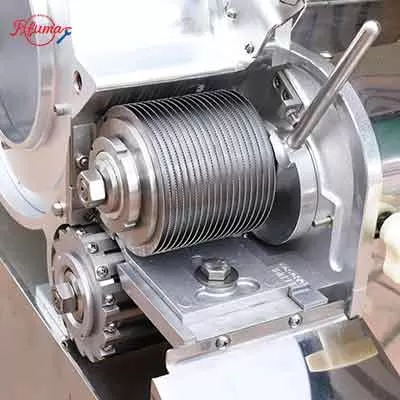 blades of vegetable-cheese-dicer-machine-food-grade.jpg