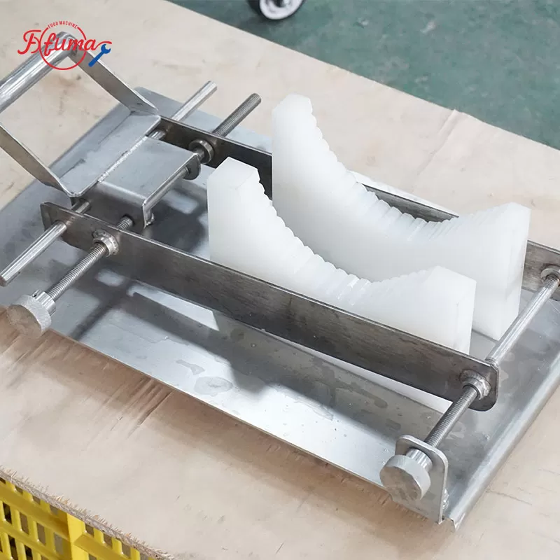 pineapple ring cutting machine