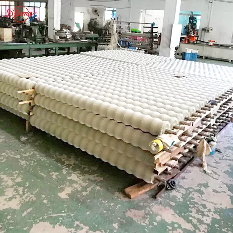 Spiral Roller Brush for Washing and Polishing Root Vegetables