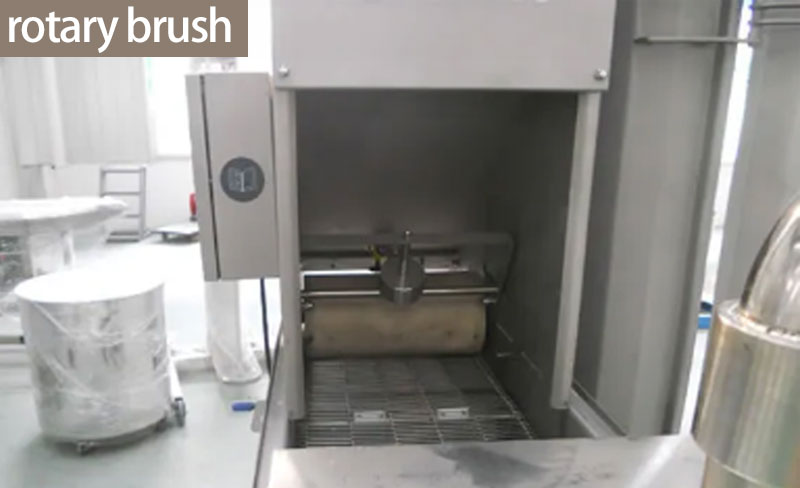 Automatic batter-breading machine for fried chicken