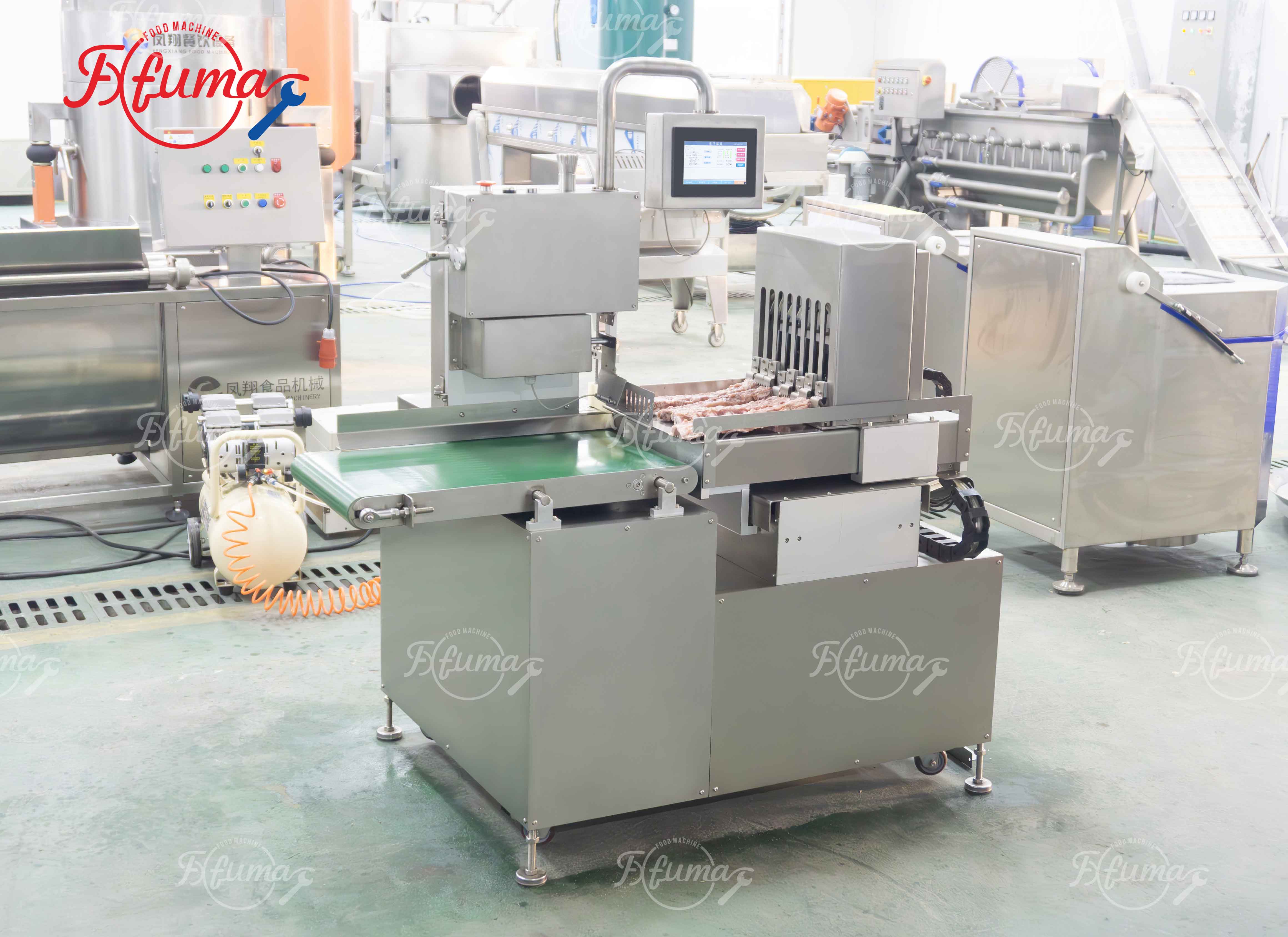 Automatic bone saw