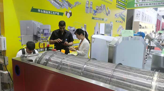 Food Processing Machinery Manufacturer Showcases at Guangzhou Hospitality Exhibition | Vegetable Fruit Cutting