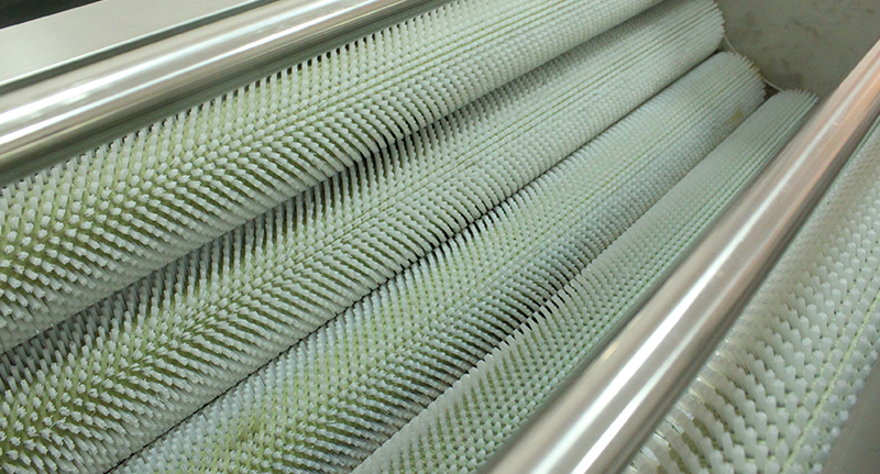 Spiral Roller Brush for Washing and Polishing Root Vegetables