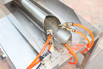 Semi-Auto Pneumatic Shallot Spring Onion Scallion Peeler Machine